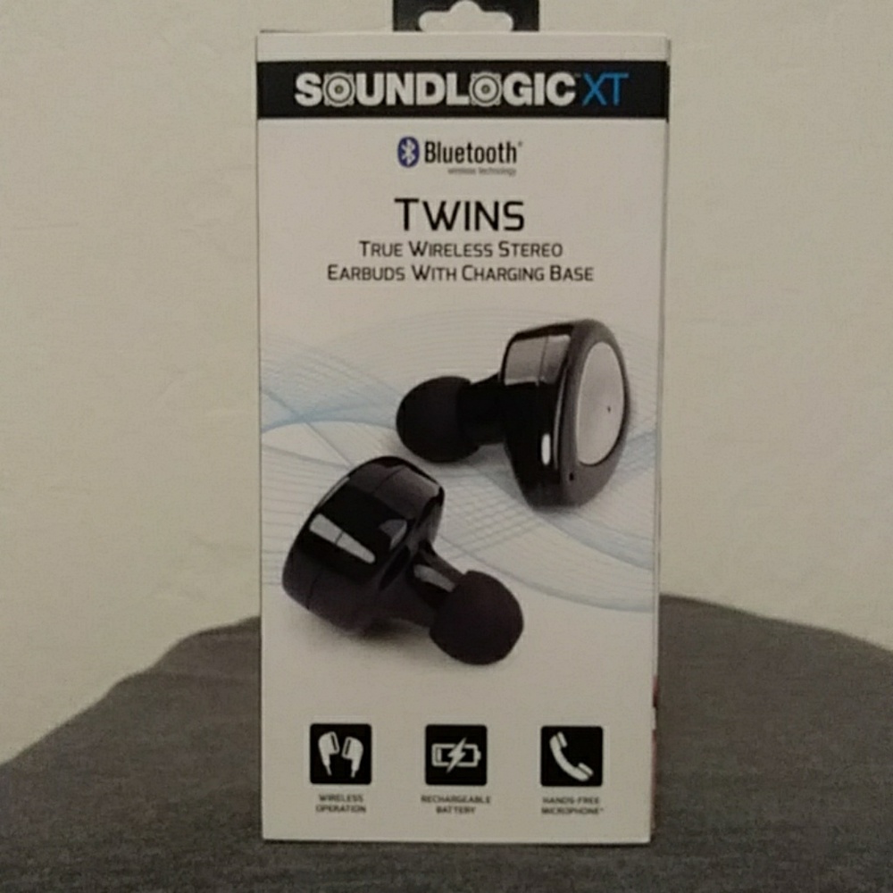Soundlogic XT Earbuds w/ Charging Base